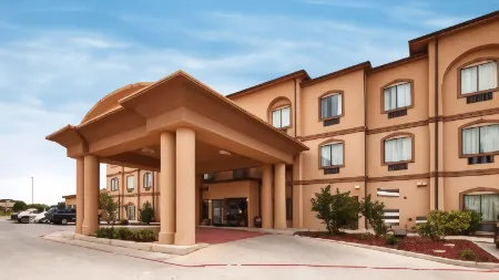 Best Western Palace Inn  Suites