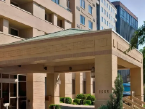 Sonesta Select Arlington Rosslyn Hotels near Air Force Memorial