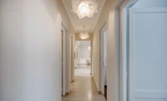 Grand Stay Apartment in Rehab City