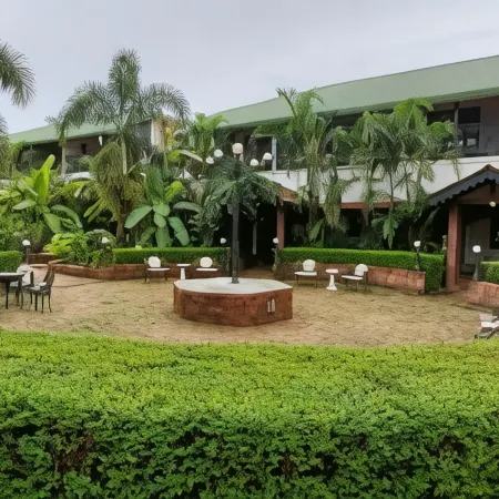 Chira Meadows Ecoresort, Dapoli