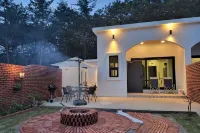 Gochang Isol Farm Village Del Luna Tourist Pension