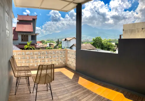 Kintamani Guest House Syariah Dengan View Pegunungan Kota Batu