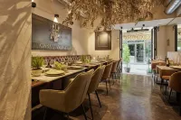 كاسا كانوفاس بوتيك هوتل