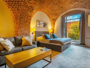 Great Polonia the Granary la Suite Hotel