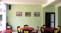 Hotel Aayes & Resort Hotels in Bolpur