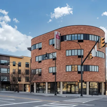 Best Western Plus Philadelphia Airport South at Widener University