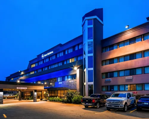 Best Western Cedar Park Inn Hotels in Edmonton