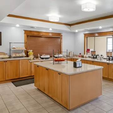 Best Western Plus Weston Inn