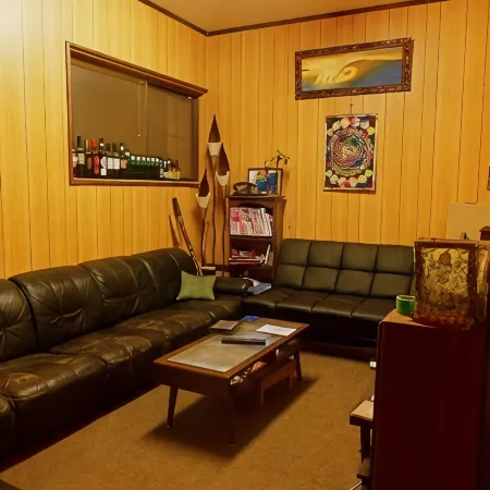 Aoshima Guesthouse Hooju Отели рядом с достопримечательностью «Парк аттракционов Kodomo-no-Kuni»
