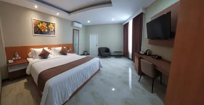 Grand Avira Hotel 住宿飯店