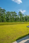 Spacious 5-bedroom house in welcoming Summerville with WiFi, AC