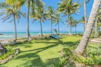 Casa Taina- 5 Bungalows, swimming pool- OCEANFRONT w/Butler and Chef