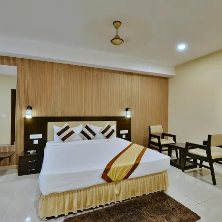 Hotel Silver Oak, Bilaspur