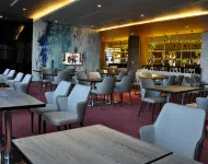 โรงแรมเอเจ