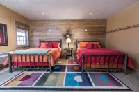 Cozy Cabin 11 at the Almo Inn near City of Rocks/Castle Rock Park in Almo, Idaho
