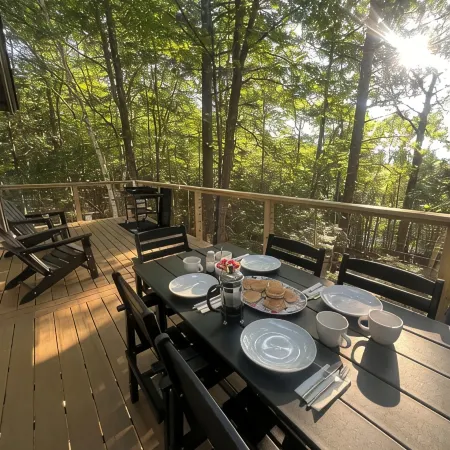 Complete Privacy on 16 Acres with Mountain Views