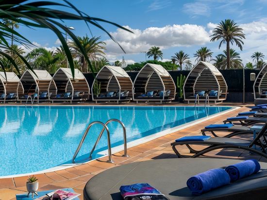 AxelBeach Maspalomas Apartments & Lounge Club - Adults Only