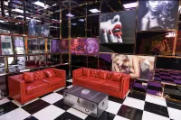 1314 Couples Theme Hotel