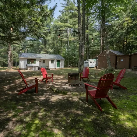Creekside vintage retreat with HOT TUB!