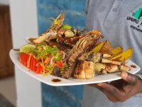 Uhuru Hotel & Restaurant