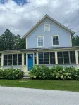Historic Depot Area Farmhouse - Boutique