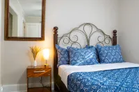 Charming 3-bedroom, 2 bathroom house with WiFi, AC in wonderful Goldsboro.