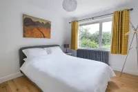 Stylish 4 bed house walking distance to beaches - 3 tähden