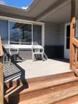 Park Place, a spacious 5-bedroom house with WiFi, AC in lovely Hutchinson
