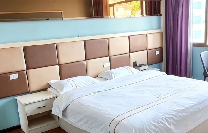 Cenggong Youxuan Hotel