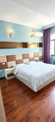 Cenggong Youxuan Hotel