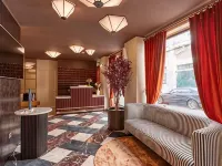 Westlight Lisboa Madalena Hotels near Castelo