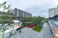 悅郡城LOFT巨影公寓（杭州東站東廣場萬象滙店）