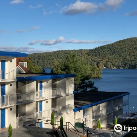 Lakefront Terrace Resort