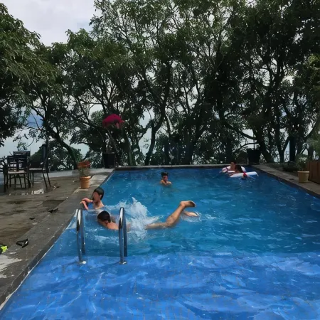 Heceng Qiyuan Art Hotel