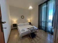 CASA DORA sunflower apartment Hotels in Fucecchio