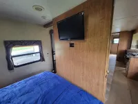 Kinkaid Kamper with AC in Oraville - 2 bedrooms for a cozy stay. house mattress - 2-Star