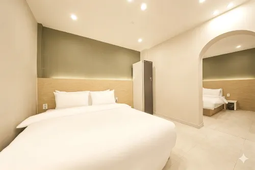 Calm Rest Hotel Masan - Homestays