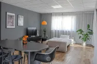 Perfect city center location, 107 sqm, directly at the opera house in suite flair with balcony! - balcone