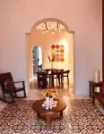 Luxury Home & Pool, 5 Min from Downtown - บังกะโล