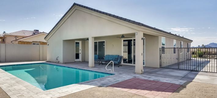 Sun-Kissed Paradise with Pool! Ξενοδοχεία στην πόλη Mohave County