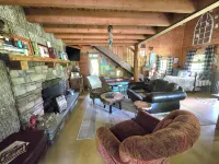 Saunders Cabin Wifi. Creek w/Fire Pit, Cornhole, ax Board, Horseshoes. Big Field Hotels in Caldwell County