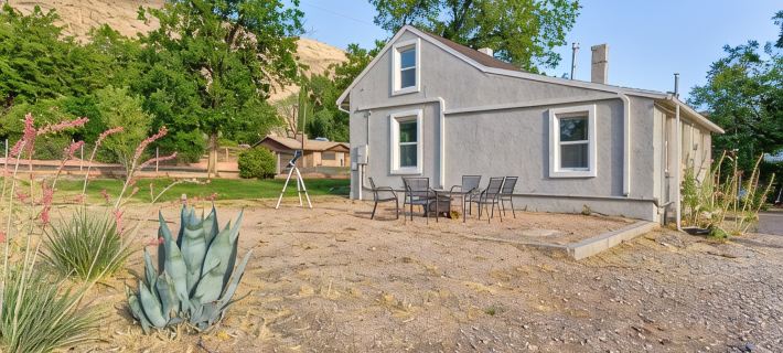 1924 Zion Western Farmhouse Hotels in La Verkin