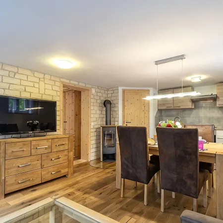 Alpen-hostel Talstation 4, Buxacher Straße 23 mit Motorradvermietung