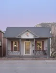 Quaint Downtown Charmer in Heart of Meeker, CO - 무료 와이파이