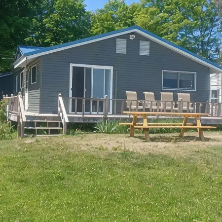 3 Bedroom House on Manistique Lake