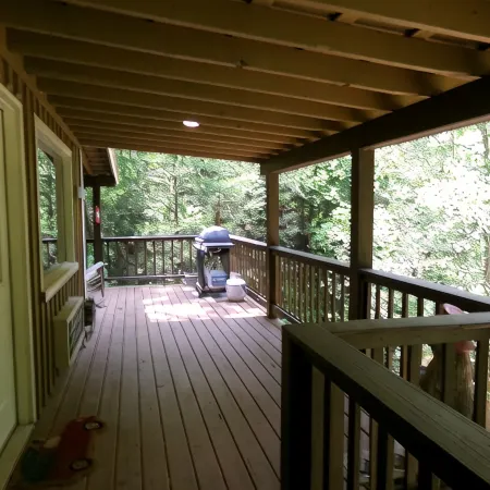 Private retreat at the waters edge of one of NE Ga premier trout streams.