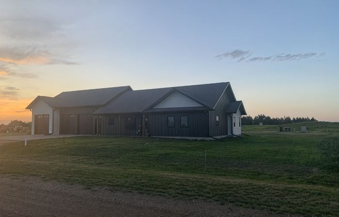Home in Spring/Cow Creek. 15 miles North of Pierre, SD