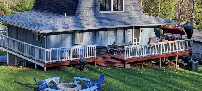 Lovely 3Br/2BA Lakehouse Retreat in Gated Dubois, PA—Near Beach, Woods & Privacy Hotels in Clearfield County