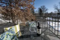 Luxury Escape near Red Rocks, Dwtn & Mtns! - 4-Star