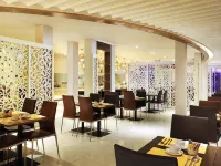 Novotel Banjarmasin Airport - parking